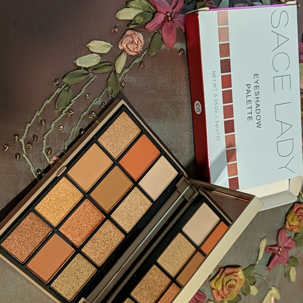 Sace Lady Eyeshadow Palette- brand new